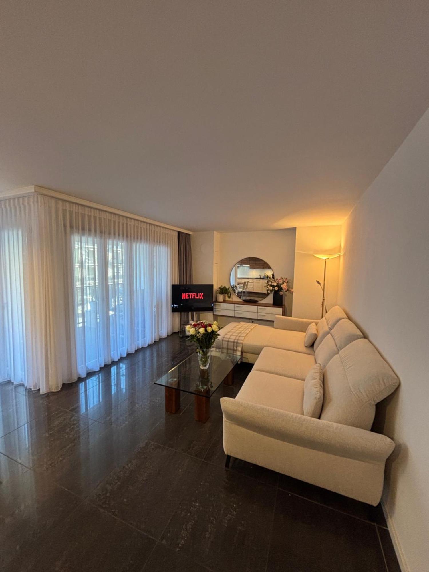 Center Park Apartment Interlaken Esterno foto